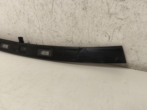Land Rover Discovery Sport (2014–2026) Numbrimärgi valgustuse korpus FK7213444AA - 3