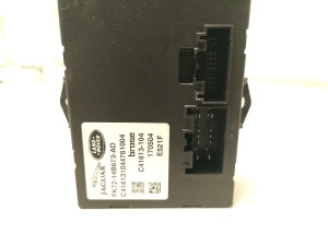 Land Rover Discovery Sport (2014–2026) Trunk lid control module FK7214B673AD - 4