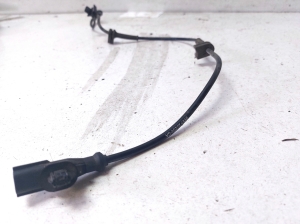 Ford B-MAX (2012–2018) Front ABS sensor 8V512C204CA - 3