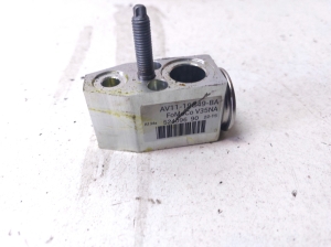 Ford B-MAX (2012–2018) Klimaschlauch Ventil AV1119849BA - 3