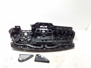RENAULT Trafic lV (2022–2026) Armatuurlaud 681001598R - 3