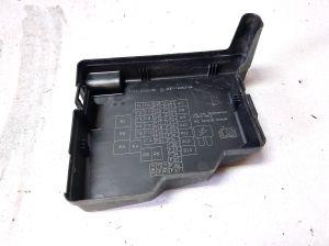 Ford B-MAX (2012–2018) Sonstiges Teil unter der Motorhaube AE8T14A003AA - 3