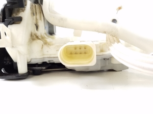 Porsche Cayenne (2010–2017) Front door lock 8J1837016B - 3