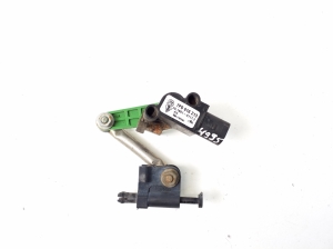   Capteur de hauteur sur moyeu avant  - 7P0616213 