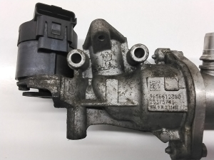 VOLVO V50 (2004–2012) EGR vārsts un tā detaļas 993062H - 4