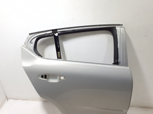 VOLVO C 40 I (2022–2026) Rear side doors 32399017 - 3