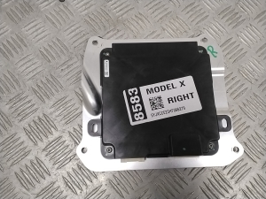 Front door control unit - 105018300D