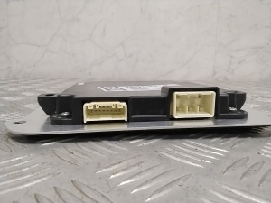 Tesla Model X X (2015–2026) Front door control unit 105018300D - 4