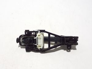 VOLVO C 40 I (2022–2026) Front door external opening handle and its details - 3