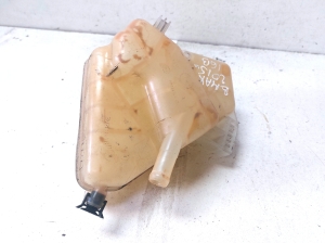 Coolant reservoir - 8V218K218B