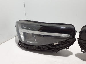 VOLVO C 40 I (2022–2026) Scheinwerfer vorne - 8