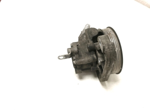 BMW 3 SERIES E92 (2006–2010) Servopumpe 6867534 - 5