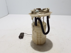 RENAULT Kangoo (1997–2009) Kraftstoffpumpe im Tank 82001551928 - 2