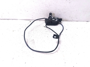 Front door lock - AV1AR218D04AE