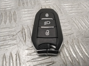 Citroen C4 X C43 (2021–2026) Ignition key 9840150780 - 3
