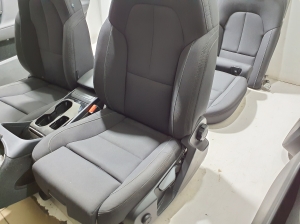 VOLVO C 40 I (2022–2026) Salons un tā detaļas - 3