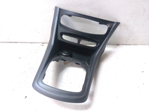 Gear lever trim - AV11R045H20A
