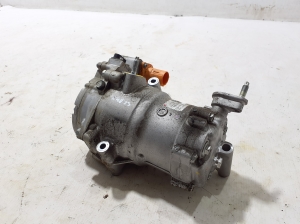VOLVO C 40 I (2022–2026) A/C compressor 32275989 - 3