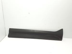   Front door molding  - 31448317 