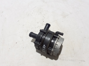 VOLVO C 40 I (2022–2026) Auxiliary water pump 32135208 - 3