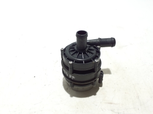 Auxiliary water pump - 32135208