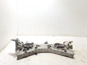 VOLVO C 40 I (2022–2026) Engine bracket 32388370 - 3