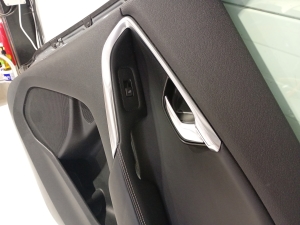 VOLVO V40 (2012–2019) Rear side doors and their parts - 3