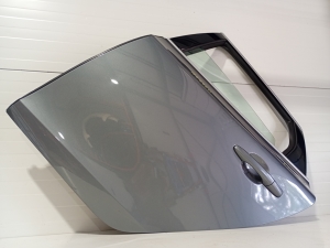 VOLVO V40 (2012–2019) Aizmugurējās sānu durvis un to detaļas - 5