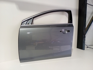 VOLVO V40 (2012–2019) Front door and its parts - 6