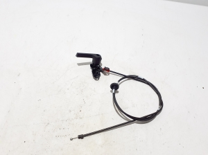   Hood release cable  - 32277817 