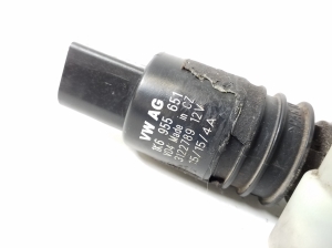 Porsche Macan (2014–2026) Front windshield washer pump 1K6955651 - 2