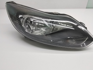 Ford Focus (2011–2018) Headlight BM5113W029CL - 2