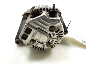 TOYOTA Matrix E13 (2001–2008) Lichtmaschine 270600D110 - 2