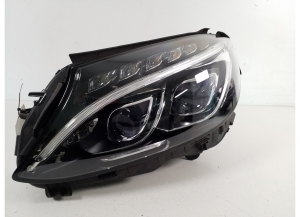 Mercedes Benz C-Class 205 (2014–2021) Esituli A2059068701 - 4