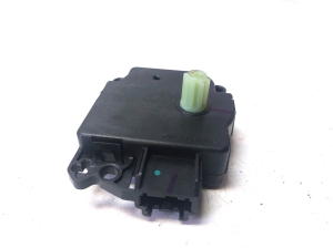 Ford B-MAX (2012–2018) Heater flap actuator AV1119E616FA - 3
