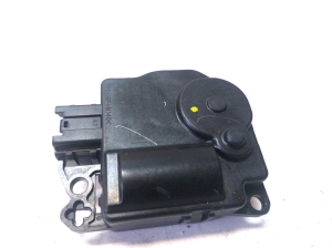 Heater flap actuator - AV1119E616FA
