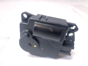 Ford B-MAX (2012–2018) Heater flap actuator AV1119E616FA - 5