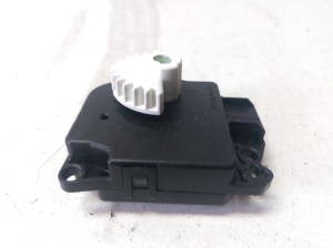 Ford B-MAX (2012–2018) Heater flap actuator AV1119E616FA - 2