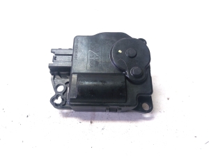 Ford B-MAX (2012–2018) Heater flap actuator AV1119E616FA - 3