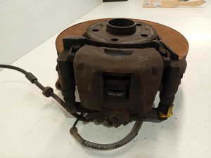 Opel Vivaro B (2014–2019) Front wheel hub and its parts - 5