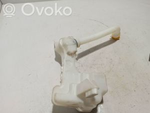 Front washer fluid reservoir - 289100307R