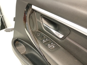BMW 3 SERIES F30 (2011–2018) Esiuksed ja nende osad - 4