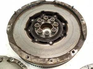 TOYOTA Avensis T27 (2008–2019) Sidur ja selle osad 3465533 - 2