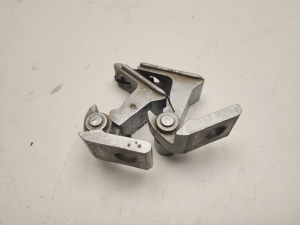 Porsche Macan (2014–2026) Front door top hinge 4G0831401D - 3