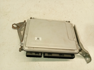 TOYOTA Avensis T27 (2008–2019) Engine control unit 8966105f60 - 3