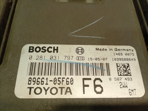TOYOTA Avensis T27 (2008–2019) Engine control unit 8966105f60 - 5