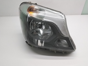 Scheinwerfer vorne - A9068202461