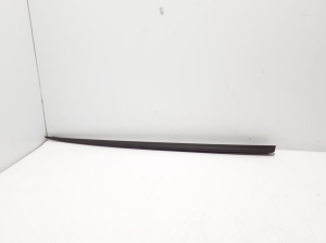  Windshield pillar outer molding  - 9Y3854328 