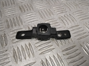 Halter für Parksensor hinten - 86684GI000