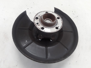  Rear hub 